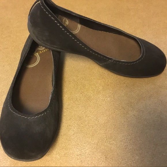 merrell black flats